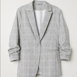 H&M 3/4 sleeve plaid blazer